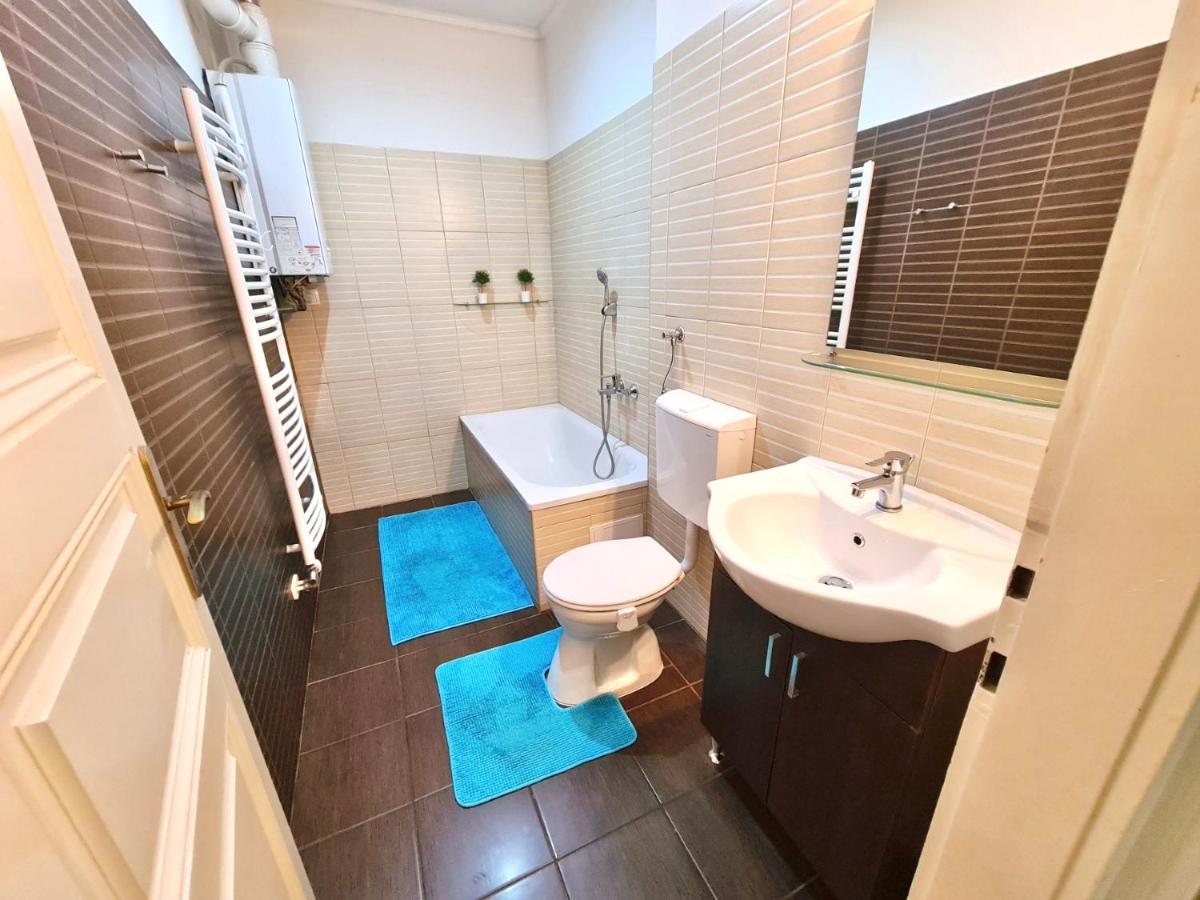 Ricky Apartment Budapest Eksteriør billede