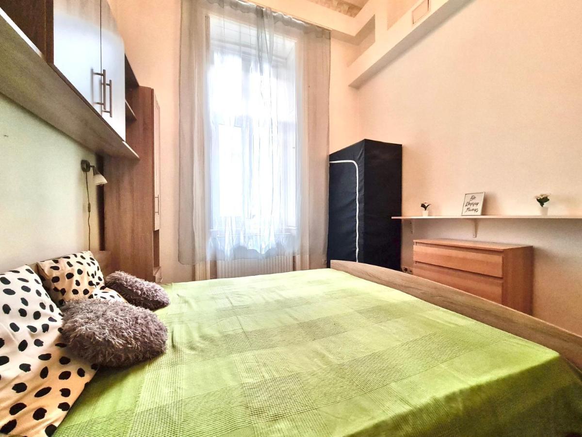 Ricky Apartment Budapest Eksteriør billede