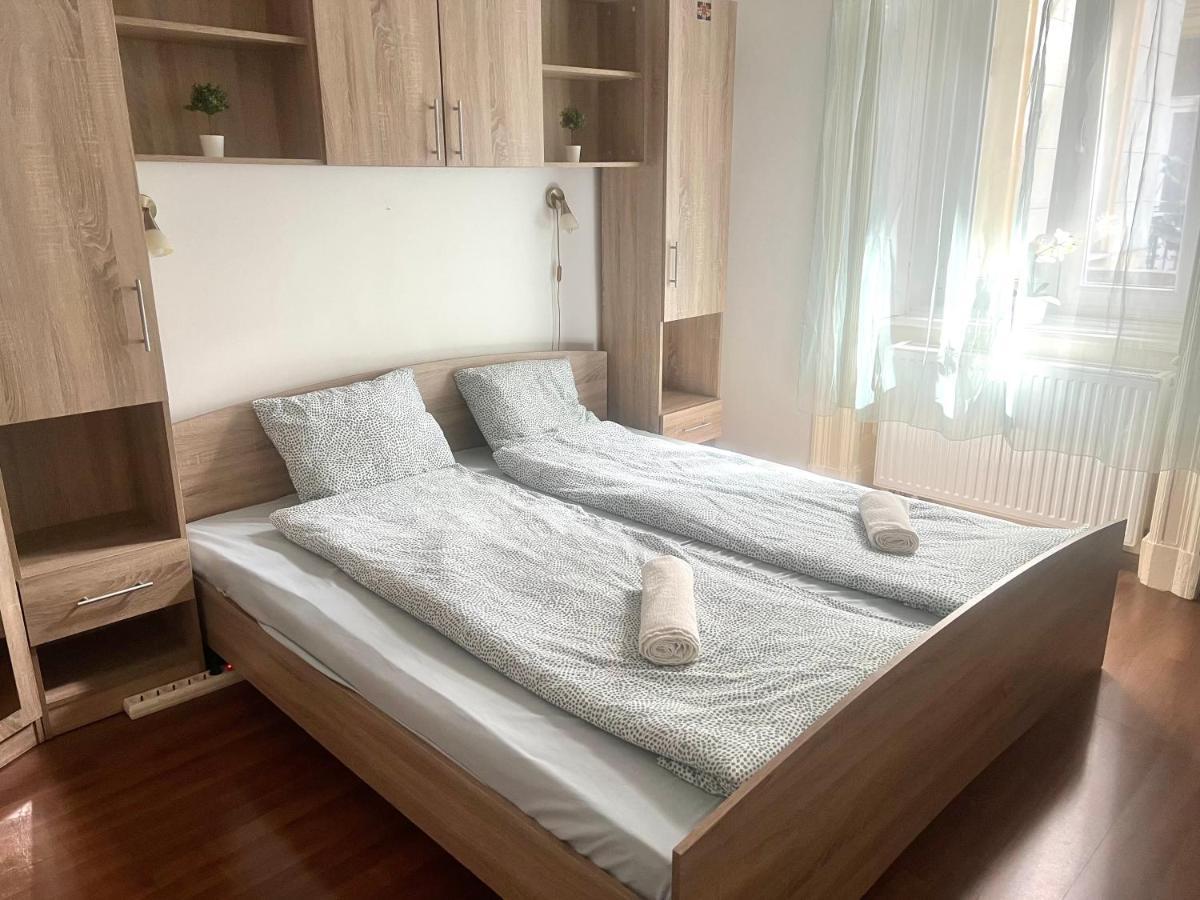 Ricky Apartment Budapest Eksteriør billede